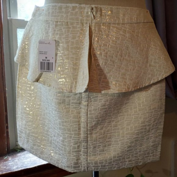 FOREVER 21 NWT -PEPLUM SKIRT - SHORT MINI CREAM/GO - Picture 11 of 11